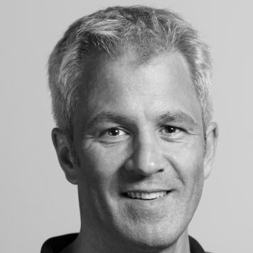 Prof. Dr. Timo Goeschl
